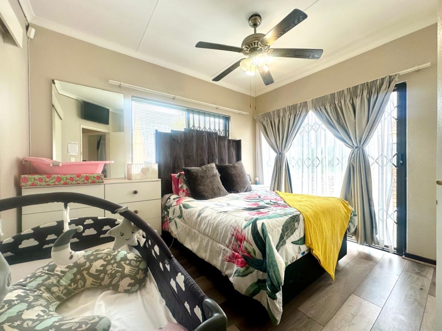 3 Bedroom Property for Sale in Florentia Gauteng