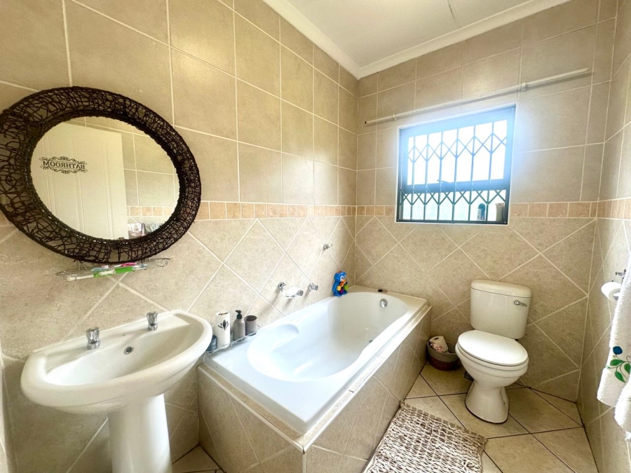 3 Bedroom Property for Sale in Florentia Gauteng