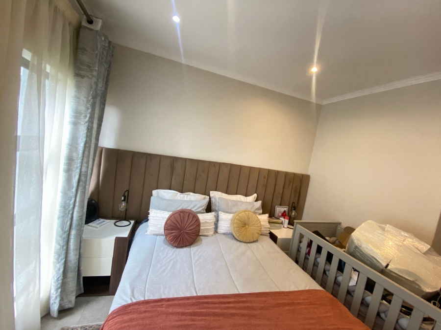 To Let 2 Bedroom Property for Rent in Raslouw Gauteng