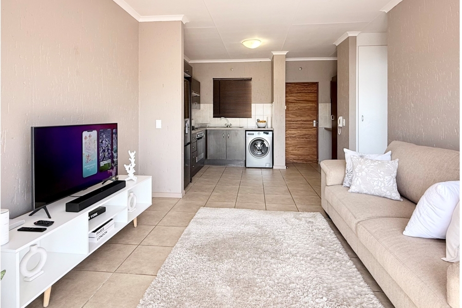 1 Bedroom Property for Sale in Douglasdale Gauteng