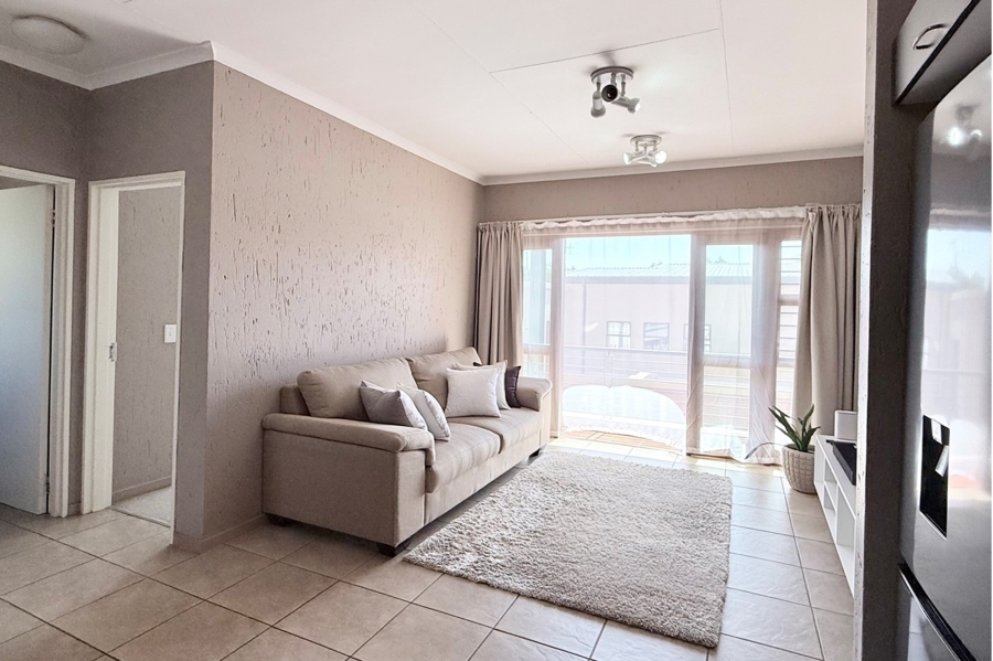 1 Bedroom Property for Sale in Douglasdale Gauteng