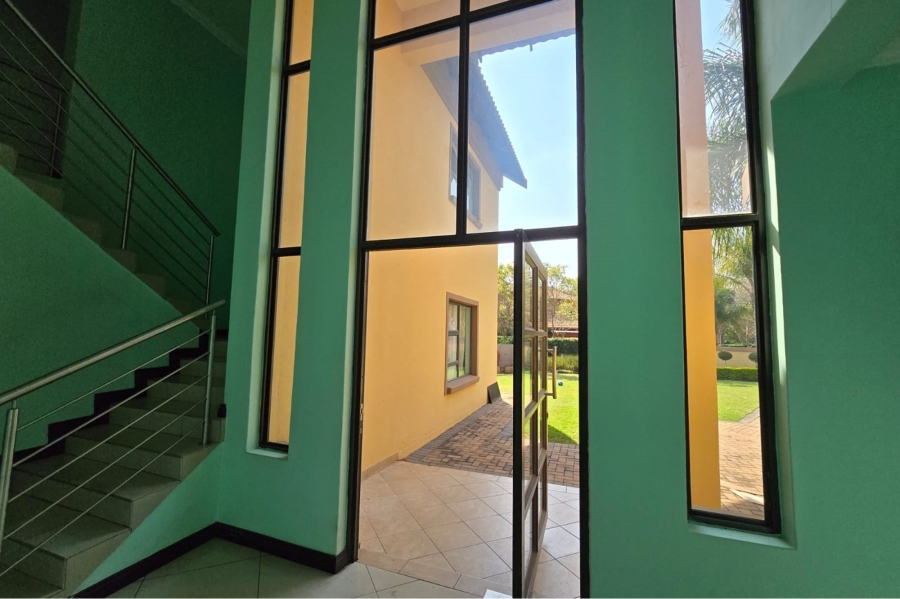 To Let 7 Bedroom Property for Rent in Zambezi Country Estate Gauteng