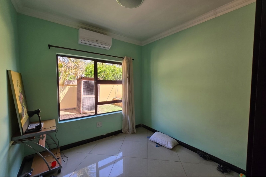 To Let 7 Bedroom Property for Rent in Zambezi Country Estate Gauteng