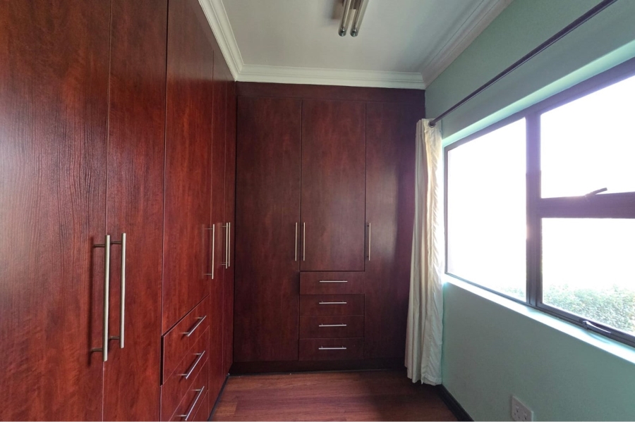 To Let 7 Bedroom Property for Rent in Zambezi Country Estate Gauteng