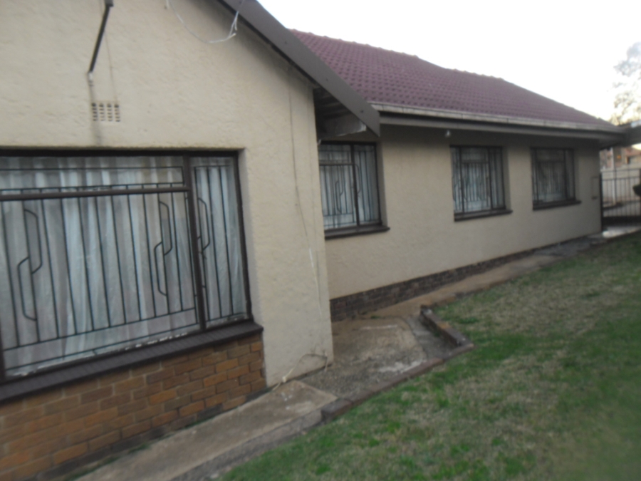3 Bedroom Property for Sale in Lindhaven Gauteng