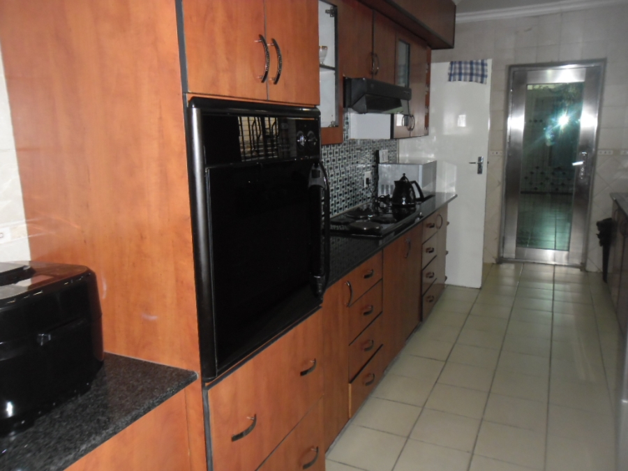 3 Bedroom Property for Sale in Lindhaven Gauteng