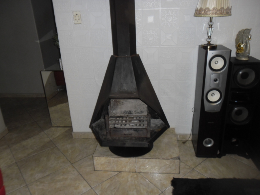 3 Bedroom Property for Sale in Lindhaven Gauteng