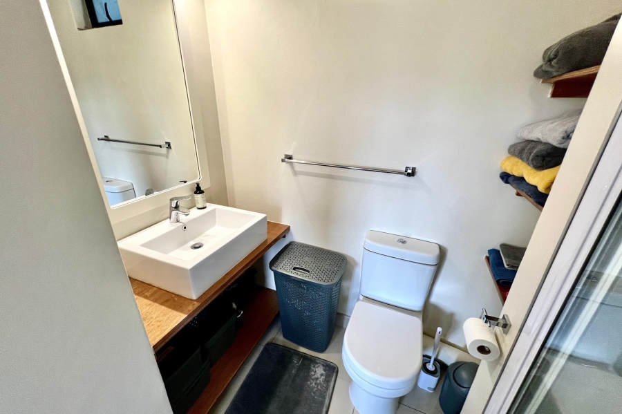 To Let 1 Bedroom Property for Rent in Zwartkop Golf Estate Gauteng