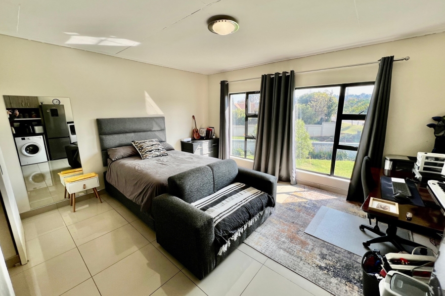 To Let 1 Bedroom Property for Rent in Zwartkop Golf Estate Gauteng