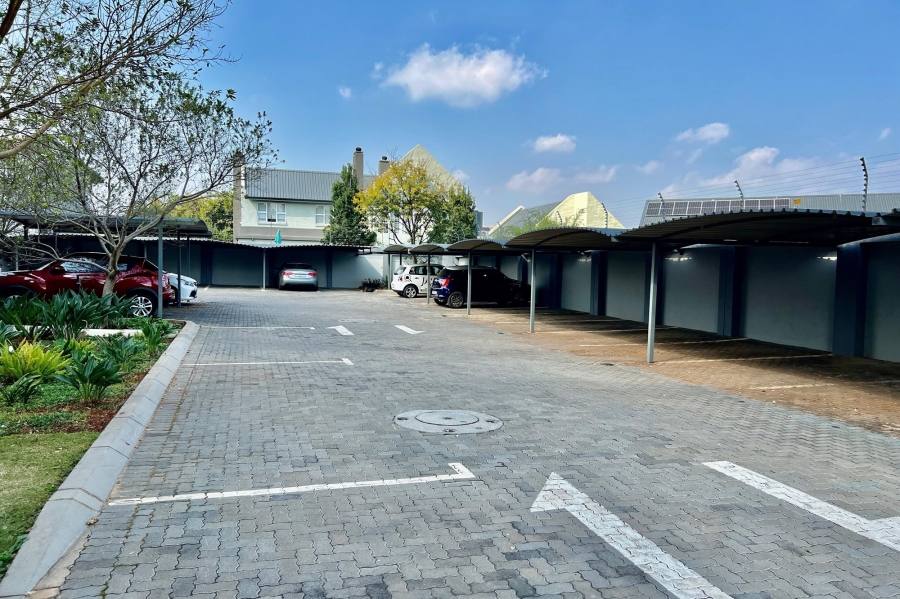 To Let 1 Bedroom Property for Rent in Zwartkop Golf Estate Gauteng