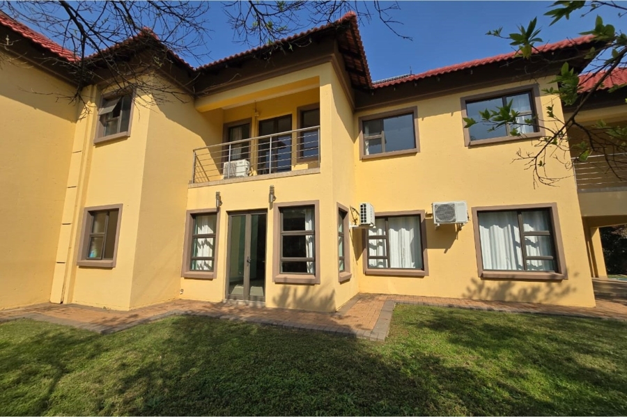7 Bedroom Property for Sale in Zambezi Country Estate Gauteng
