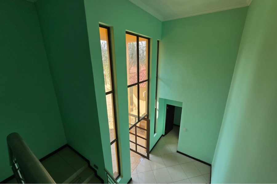 7 Bedroom Property for Sale in Zambezi Country Estate Gauteng