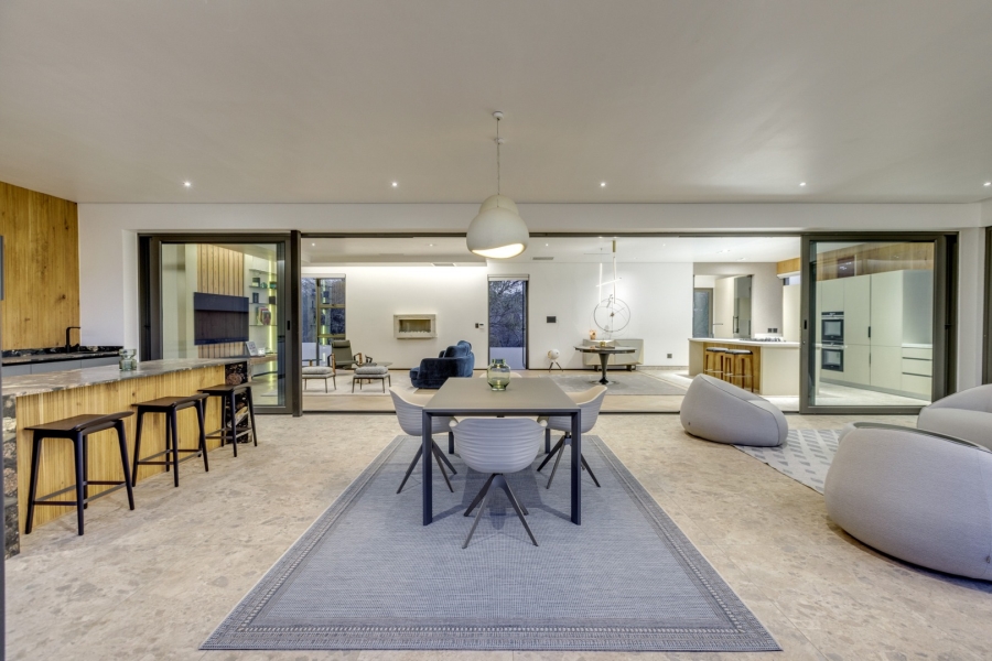 To Let 4 Bedroom Property for Rent in Helderfontein Estate Gauteng