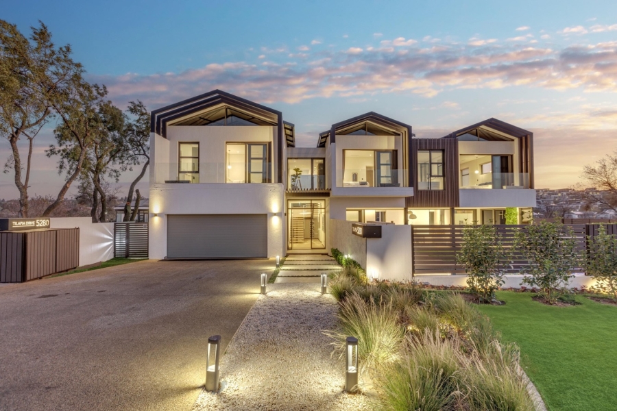To Let 4 Bedroom Property for Rent in Helderfontein Estate Gauteng