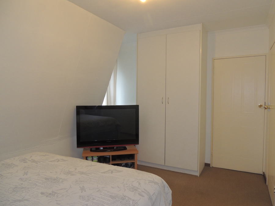 To Let 4 Bedroom Property for Rent in Willowbrook Gauteng