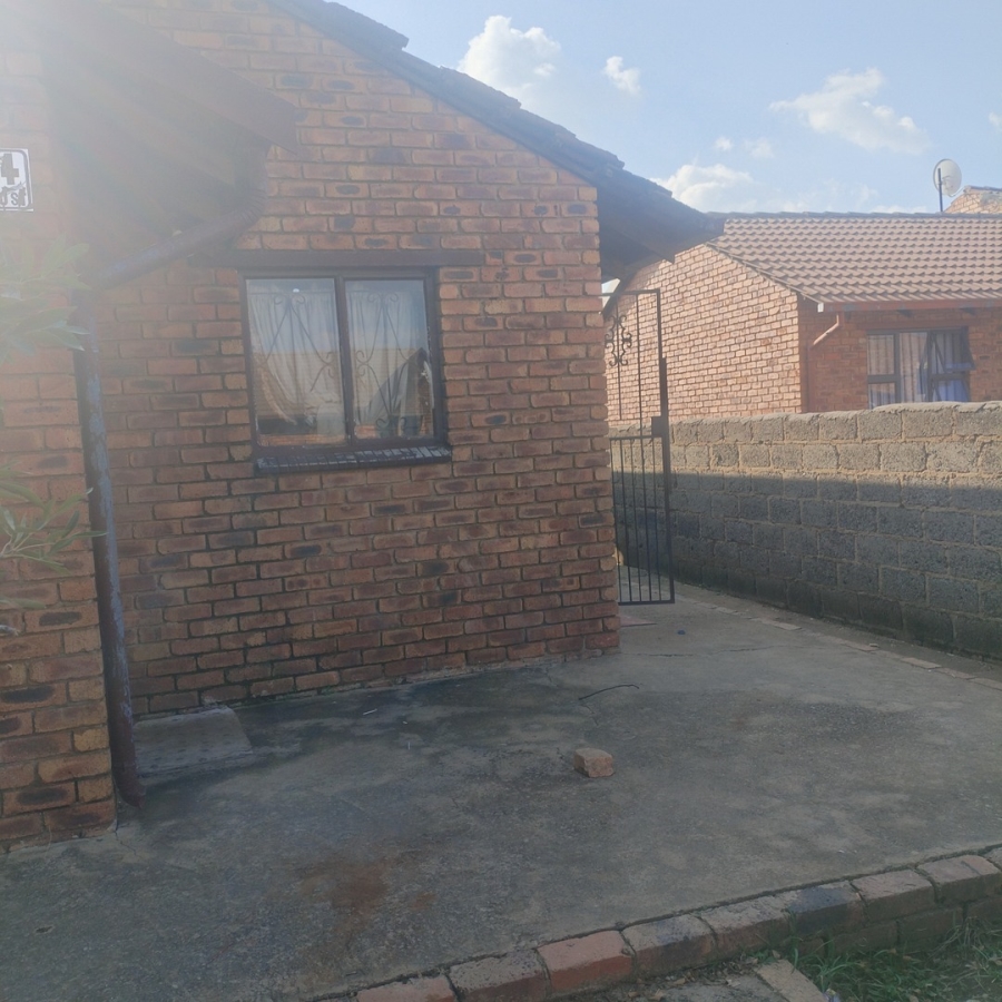 3 Bedroom Property for Sale in Tsakane Gauteng