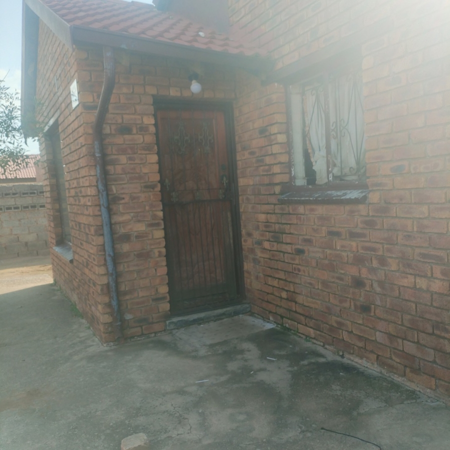 3 Bedroom Property for Sale in Tsakane Gauteng