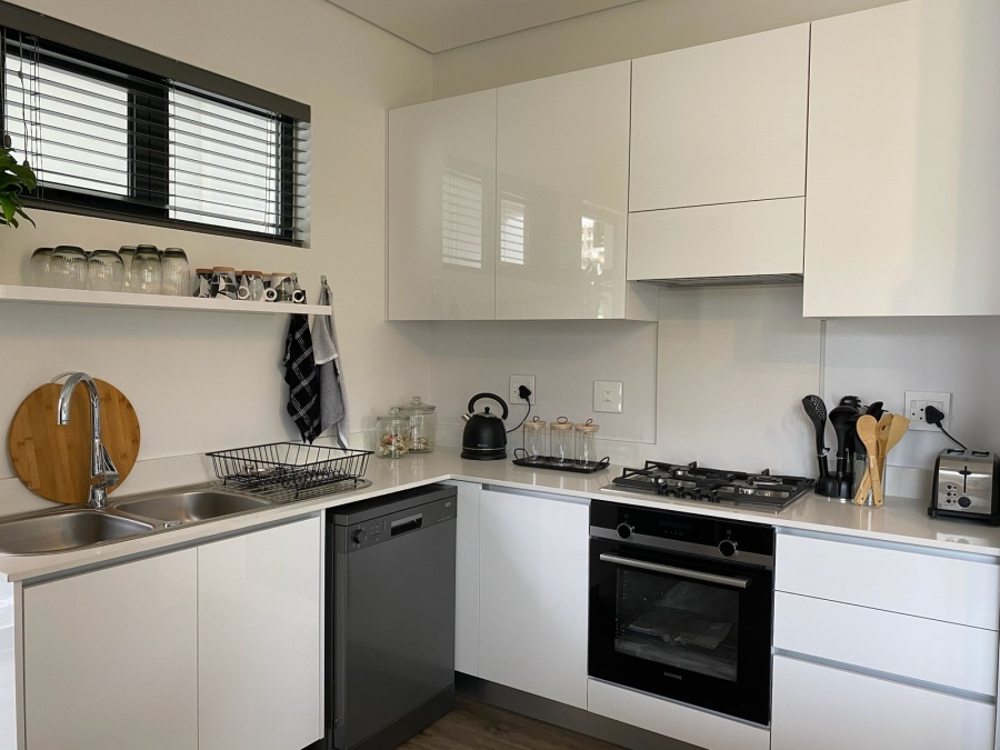 To Let 2 Bedroom Property for Rent in Steyn City Gauteng