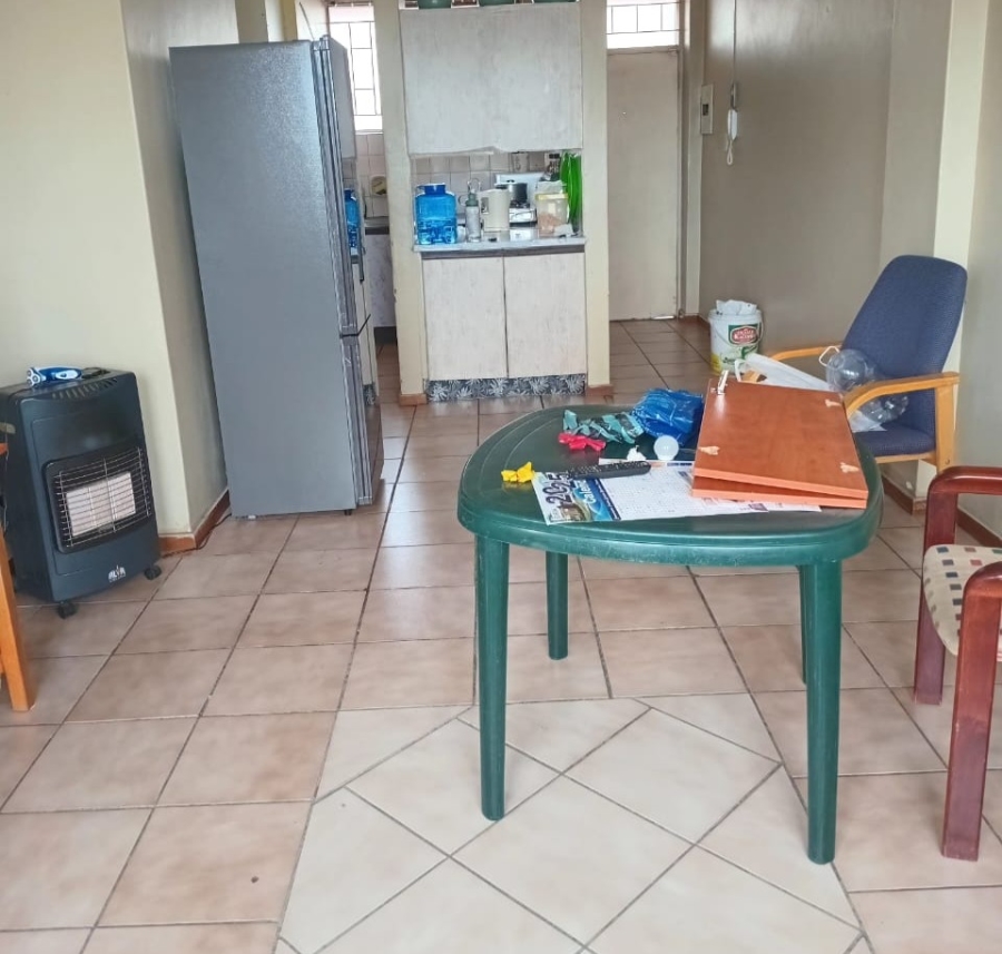 2 Bedroom Property for Sale in Gezina Gauteng