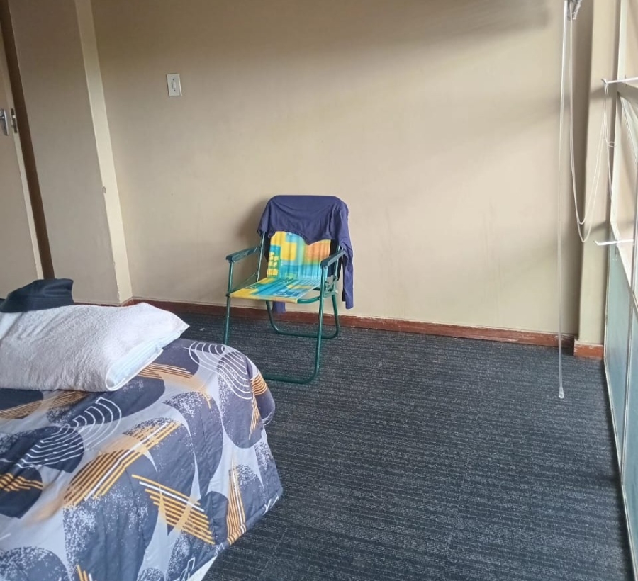 2 Bedroom Property for Sale in Gezina Gauteng