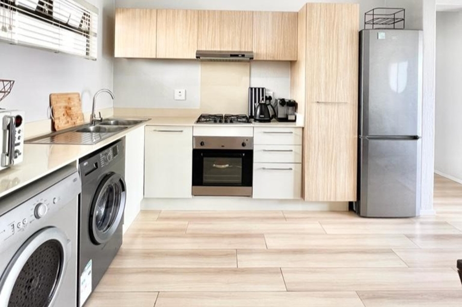 2 Bedroom Property for Sale in Broadacres Gauteng