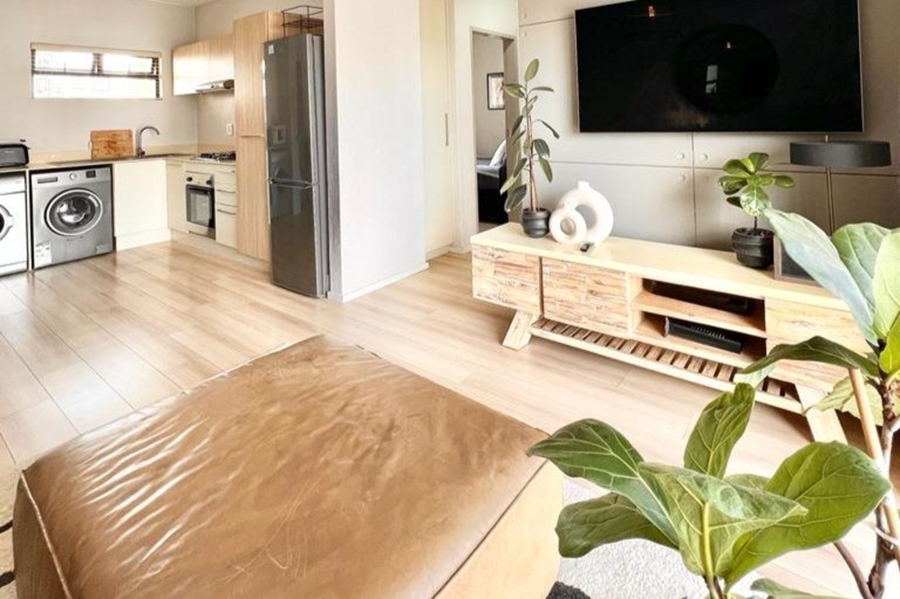 2 Bedroom Property for Sale in Broadacres Gauteng