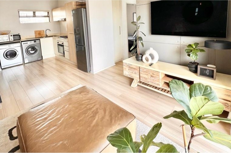 2 Bedroom Property for Sale in Broadacres Gauteng
