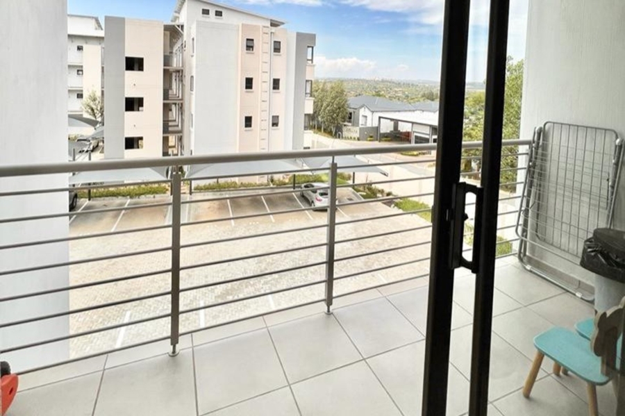 2 Bedroom Property for Sale in Broadacres Gauteng