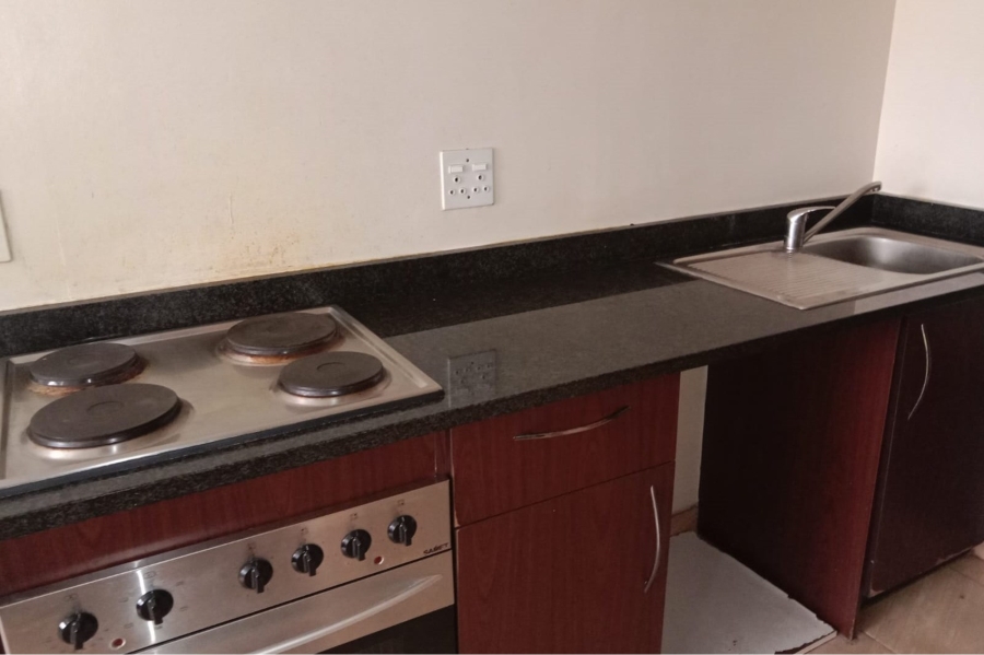 To Let 1 Bedroom Property for Rent in Marshalltown Gauteng