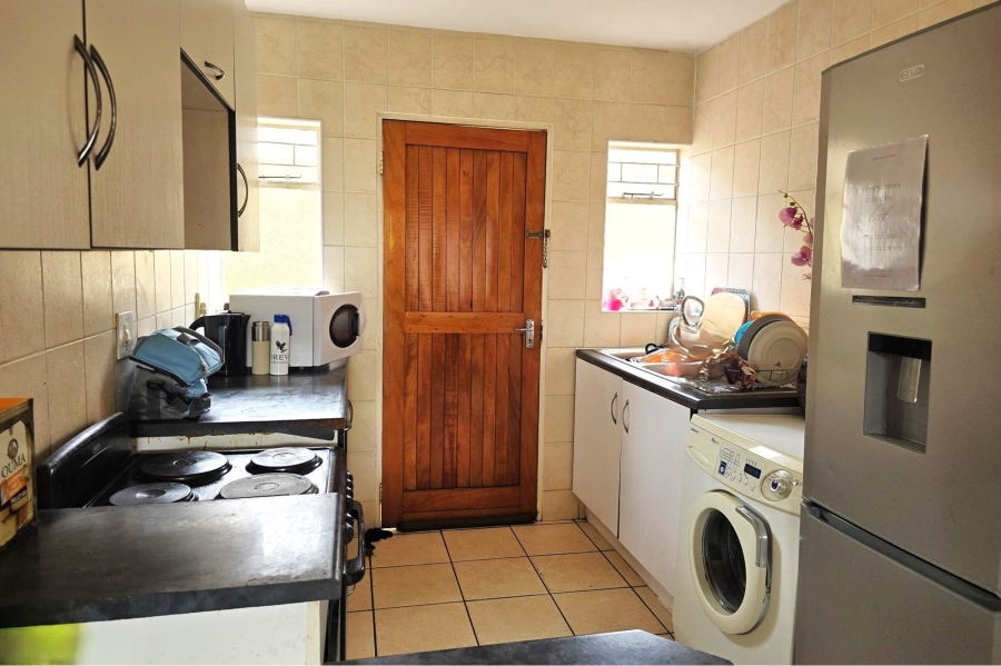 2 Bedroom Property for Sale in Terenure Gauteng