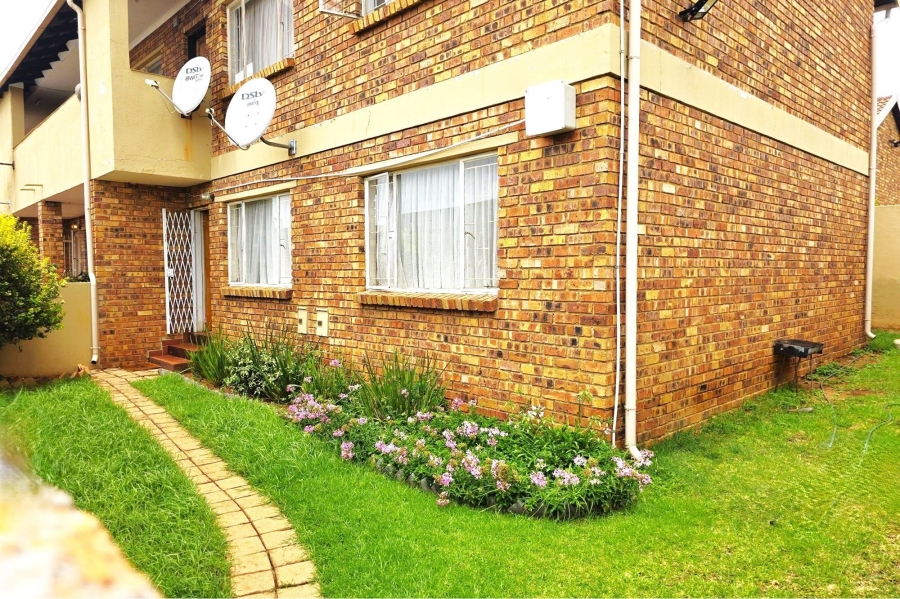 2 Bedroom Property for Sale in Terenure Gauteng