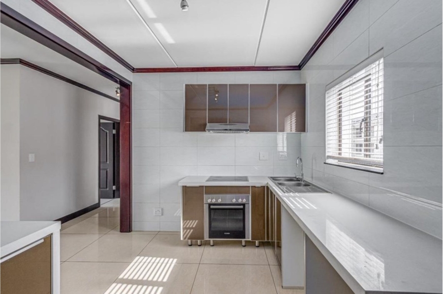 To Let 3 Bedroom Property for Rent in Fourways Gauteng
