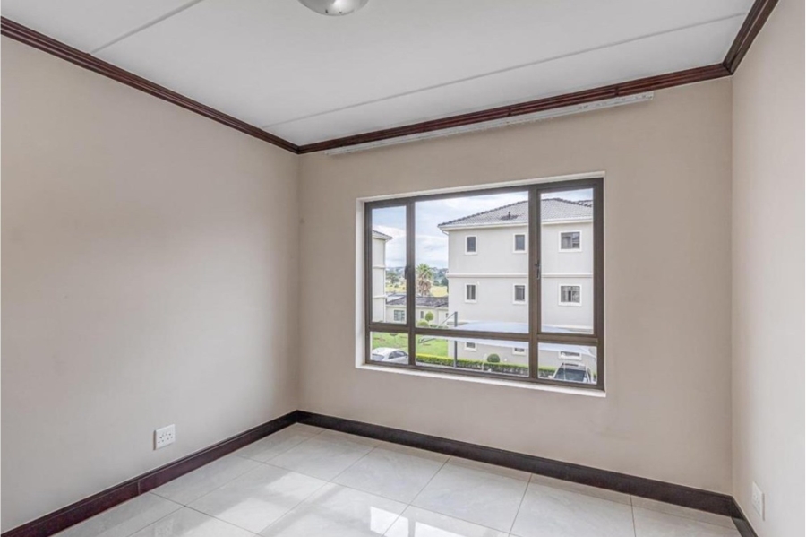 To Let 3 Bedroom Property for Rent in Fourways Gauteng