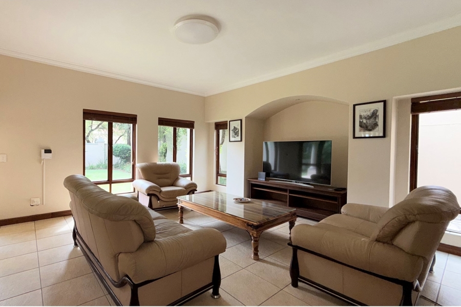5 Bedroom Property for Sale in Dainfern Golf Estate Gauteng