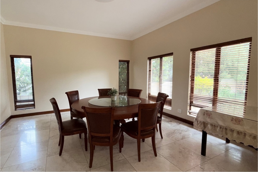 5 Bedroom Property for Sale in Dainfern Golf Estate Gauteng