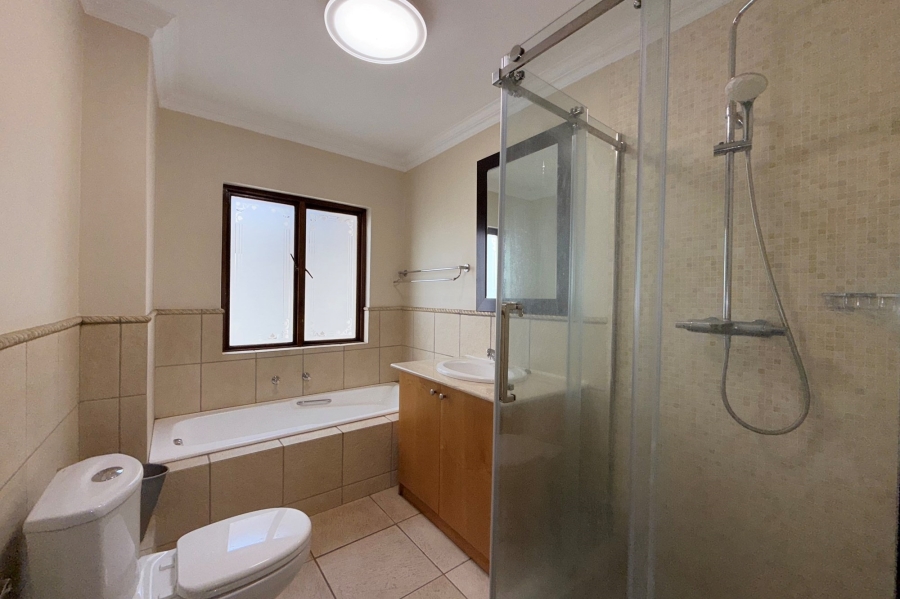 5 Bedroom Property for Sale in Dainfern Golf Estate Gauteng