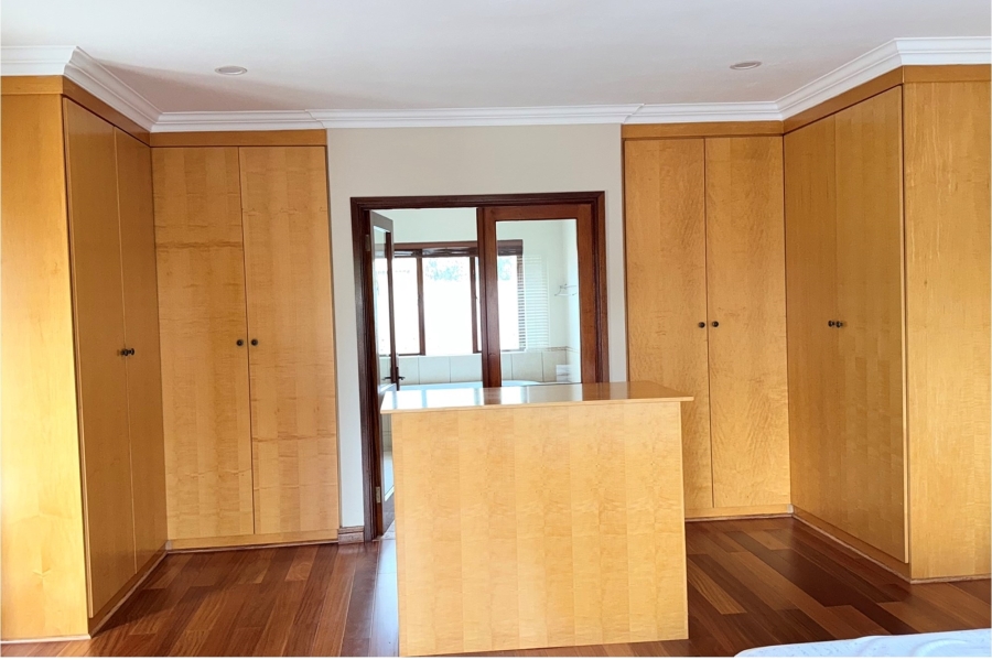 5 Bedroom Property for Sale in Dainfern Golf Estate Gauteng