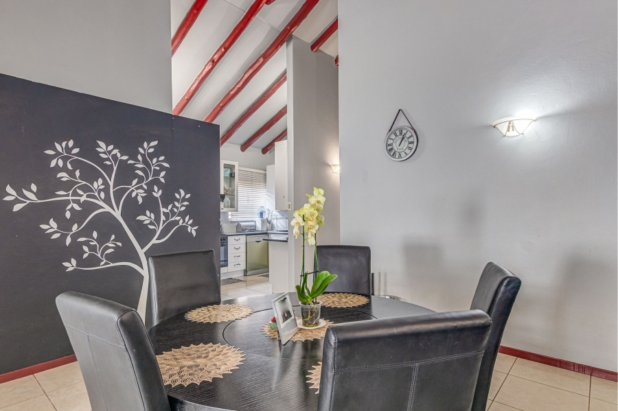 3 Bedroom Property for Sale in North Riding Gauteng