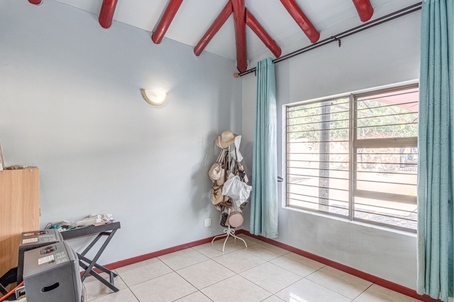 3 Bedroom Property for Sale in North Riding Gauteng