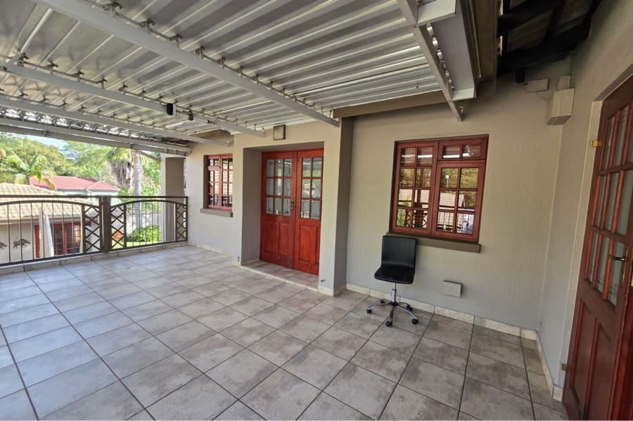 6 Bedroom Property for Sale in Sinoville Gauteng