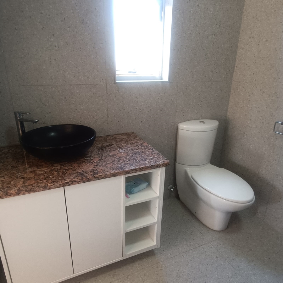 To Let 1 Bedroom Property for Rent in Melville Gauteng
