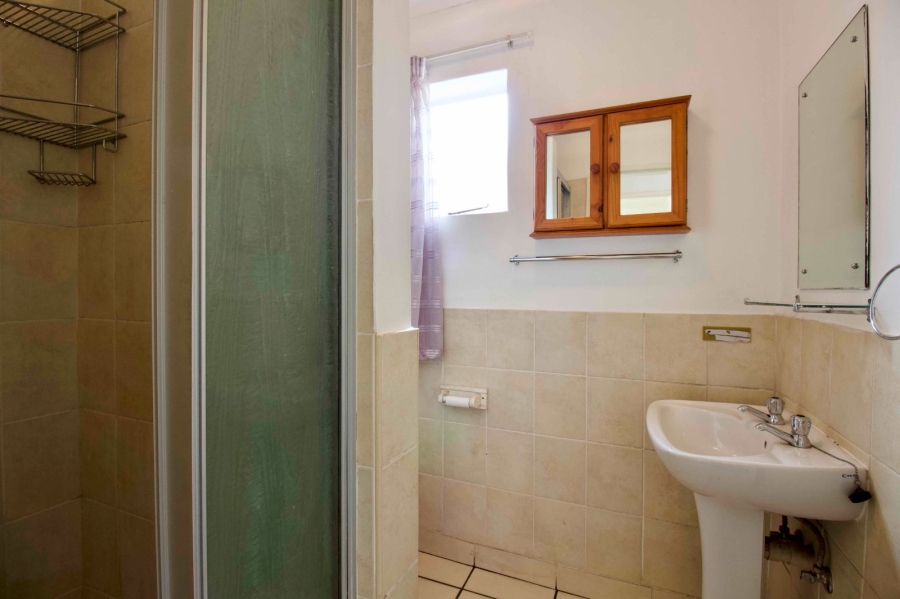To Let 3 Bedroom Property for Rent in Zwartkop Gauteng