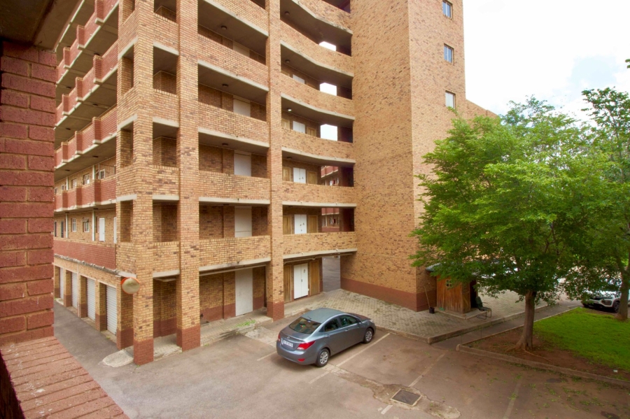 To Let 3 Bedroom Property for Rent in Zwartkop Gauteng