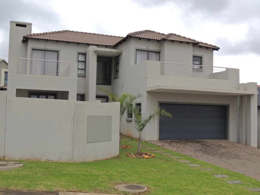 4 Bedroom Property for Sale in Wildtuinpark Gauteng