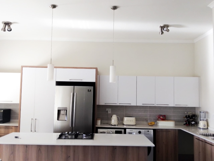 2 Bedroom Property for Sale in Golden Fields Estate Gauteng