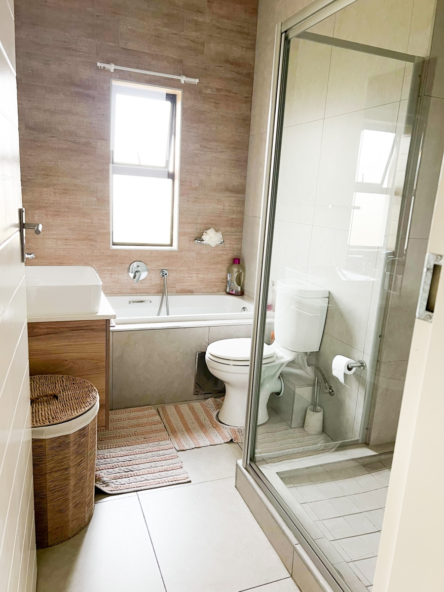 2 Bedroom Property for Sale in Golden Fields Estate Gauteng