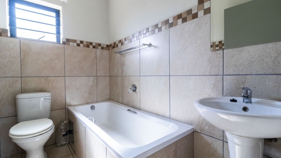 To Let 3 Bedroom Property for Rent in Leopard