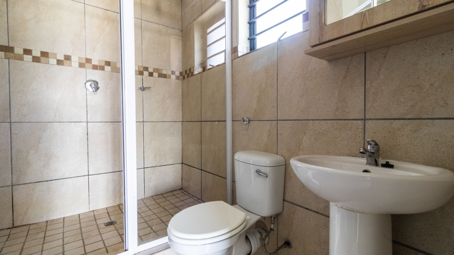 To Let 3 Bedroom Property for Rent in Leopard