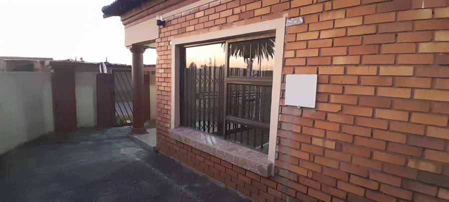 4 Bedroom Property for Sale in Vosloorus Gauteng