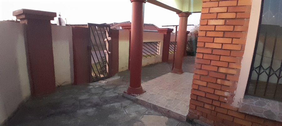 4 Bedroom Property for Sale in Vosloorus Gauteng